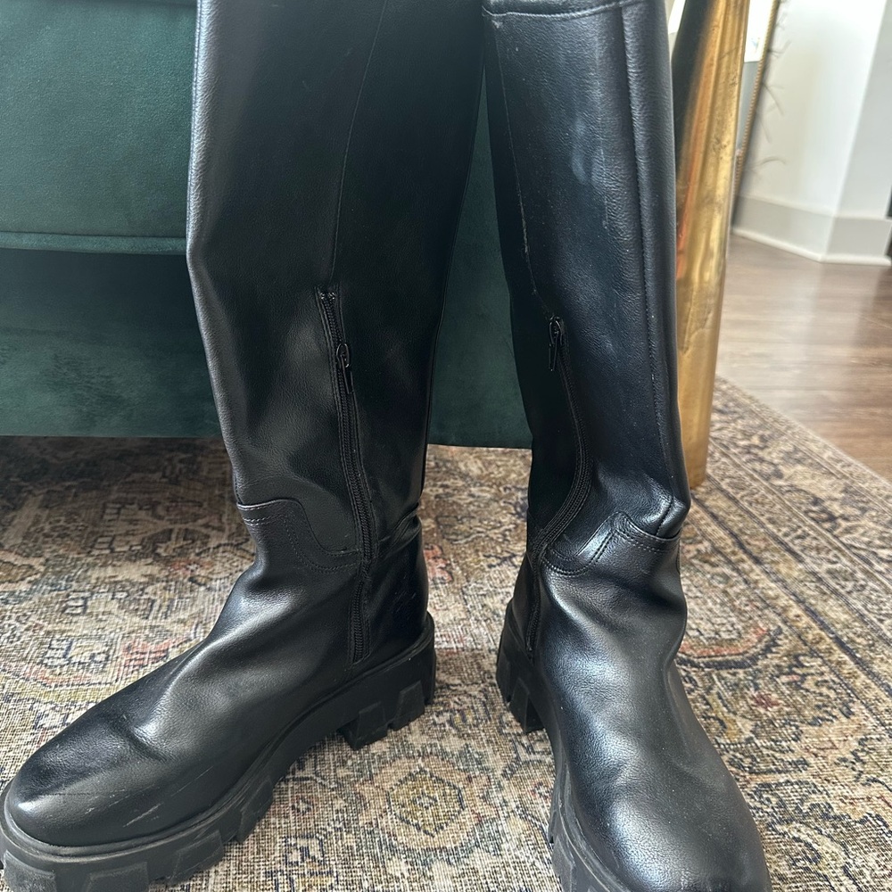 Black Leather Platform Motor Boots